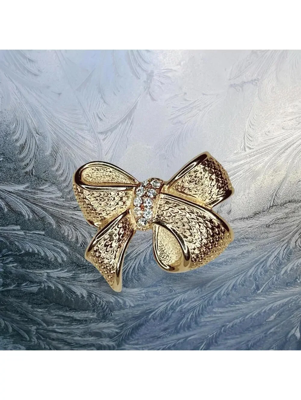 181. Vintage Goldtone Bow Brooch with Crystal Accents